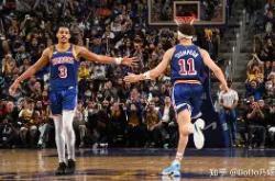 包含金州勇士主帅放话：世乒赛季后赛必胜武汉三镇，萨拉赫冷笑回应的词条